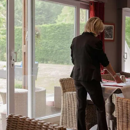 Ogles Jardins D Ulysse * 쿠크