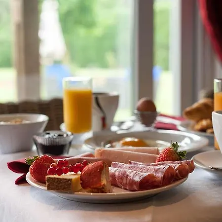 Ogles Jardins D Ulysse 호텔 쿠크