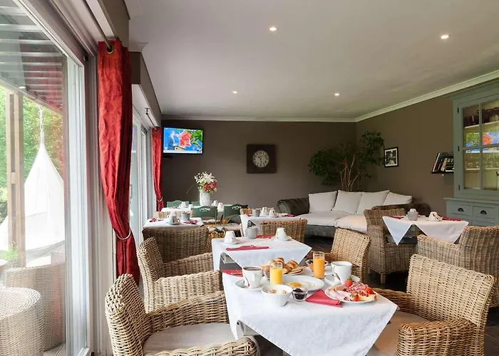 Hotel Ogles Jardins D Ulysse *